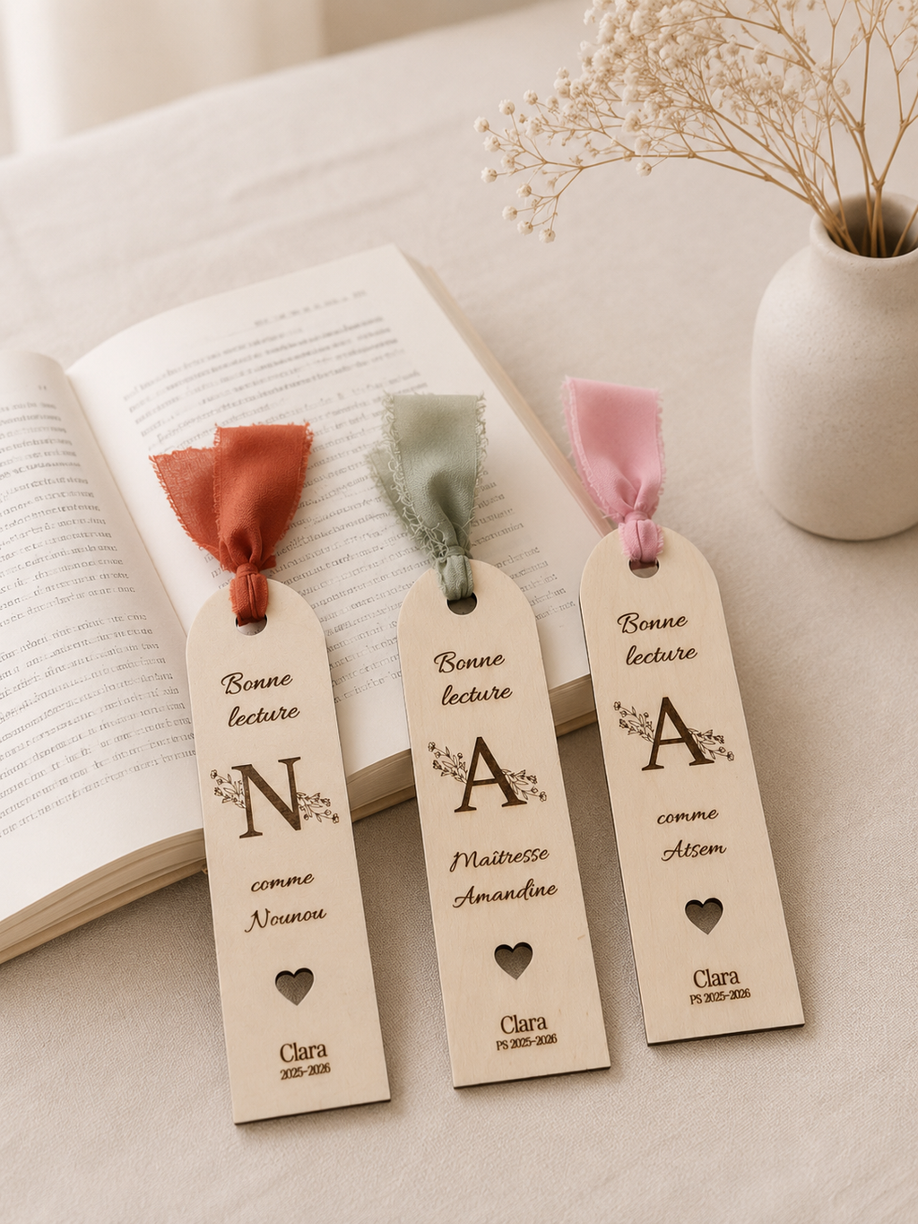 Marque-page en bois - Fin d'année scolaire - Maîtresse, Nounou & ATSEM